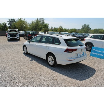 Volkswagen Golf  Kombi 2022,  1.0 benzyna - Na sprzedaż za 50 900 zł - Warszawa - zdjęcie 8