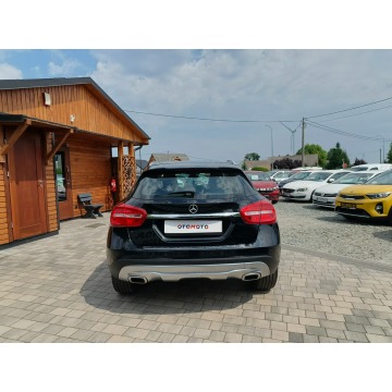 Mercedes - Benz GLA-klasa  SUV 2015,  1.5 diesel - Na sprzedaż za 57 800 zł - Twardów - zdjęcie 5