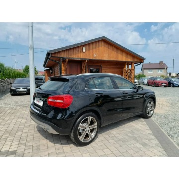 Mercedes - Benz GLA-klasa  SUV 2015,  1.5 diesel - Na sprzedaż za 57 800 zł - Twardów - zdjęcie 4