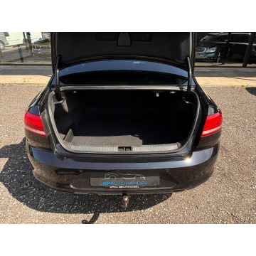 Volkswagen Passat  Sedan/Limuzyna 2019,  1.5 benzyna, automat - Na sprzedaż za 68 000 zł - Sadlno - zdjęcie 6