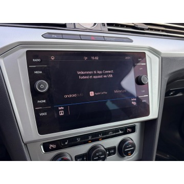 Volkswagen Passat  Sedan/Limuzyna 2019,  1.5 benzyna, automat - Na sprzedaż za 68 000 zł - Sadlno - zdjęcie 7