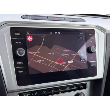 Volkswagen Passat  Sedan/Limuzyna 2019,  1.5 benzyna, automat - Na sprzedaż za 68 000 zł - Sadlno - zdjęcie 11