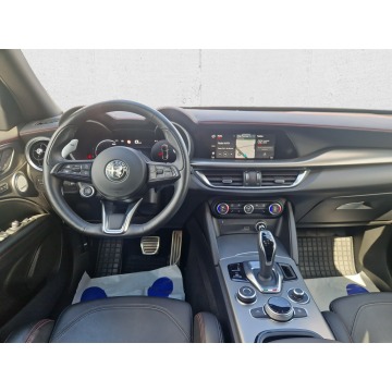 Alfa Romeo Stelvio  SUV 2024,  2.0 benzyna, automat - Na sprzedaż za 197 850 zł - Warszawa - zdjęcie 10