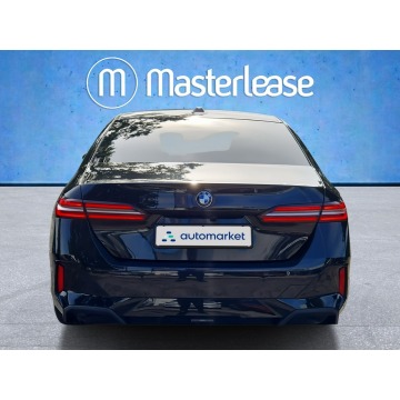 BMW Seria 5  Sedan/Limuzyna 2024,  2.0 diesel, automat - Na sprzedaż za 202 850 zł - Warszawa - zdjęcie 6