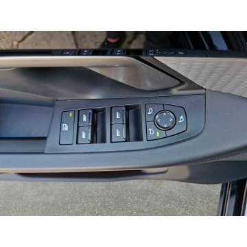 BMW Seria 5  Sedan/Limuzyna 2024,  2.0 diesel, automat - Na sprzedaż za 202 850 zł - Warszawa - zdjęcie 11