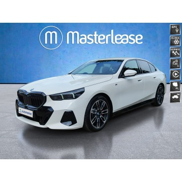 BMW Seria 5  Sedan/Limuzyna 2024,  2.0 diesel, automat - Na sprzedaż za 209 850 zł - Warszawa - zdjęcie 1