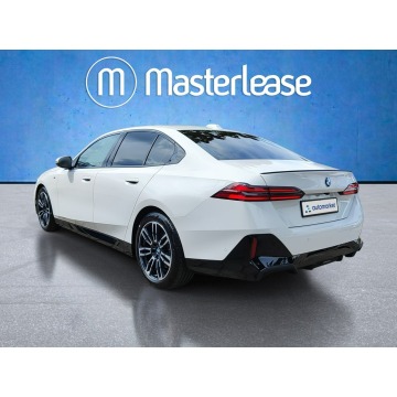 BMW Seria 5  Sedan/Limuzyna 2024,  2.0 diesel, automat - Na sprzedaż za 209 850 zł - Warszawa - zdjęcie 6