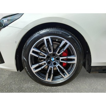 BMW Seria 5  Sedan/Limuzyna 2024,  2.0 diesel, automat - Na sprzedaż za 209 850 zł - Warszawa - zdjęcie 9
