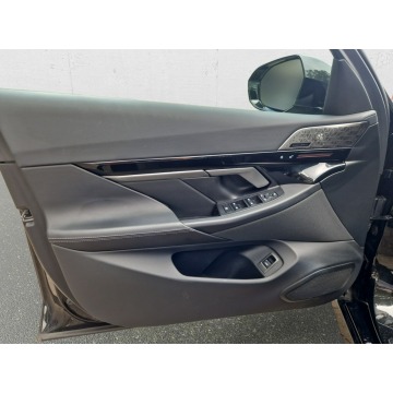 BMW Seria 5  Sedan/Limuzyna 2024,  2.0 diesel, automat - Na sprzedaż za 210 850 zł - Warszawa - zdjęcie 10