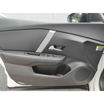 Citroen C4  Hatchback 2023,  1.2 benzyna, automat - Na sprzedaż za 69 850 zł - Warszawa - zdjęcie 10