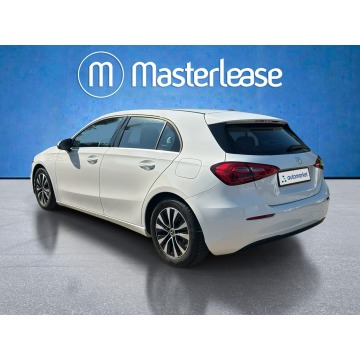 Mercedes - Benz A-klasa  Hatchback 2021,  1.3 benzyna, automat - Na sprzedaż za 84 850 zł - Warszawa - zdjęcie 7