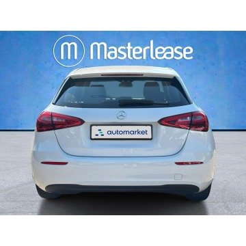 Mercedes - Benz A-klasa  Hatchback 2021,  1.3 benzyna, automat - Na sprzedaż za 84 850 zł - Warszawa - zdjęcie 6