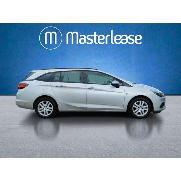 Opel Astra  Kombi 2020,  1.5 diesel, automat - Na sprzedaż za 35 850 zł - Warszawa - zdjęcie 4