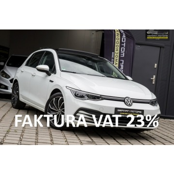 Volkswagen Golf - Matrix IQ Light / Virtual / Panorama / ACC / Line Assist / FV 23%