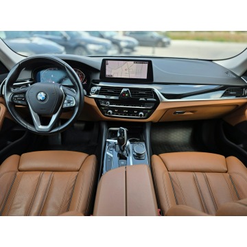 BMW Seria 5  Kombi 2020,  2.0 diesel, automat - Na sprzedaż za 89 900 zł - Wrocław - zdjęcie 4