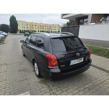 Toyota Avensis  Kombi 2005,  2.0 benzyna - Na sprzedaż za 8 990,00 zł - Jacków - zdjęcie 2