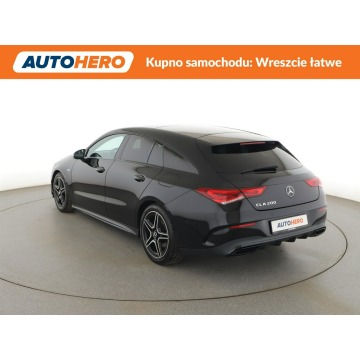 Mercedes - Benz CLA-klasa  Kombi 2021,  1.3 benzyna, automat - Na sprzedaż za 88 200 zł - Warszawa - zdjęcie 4