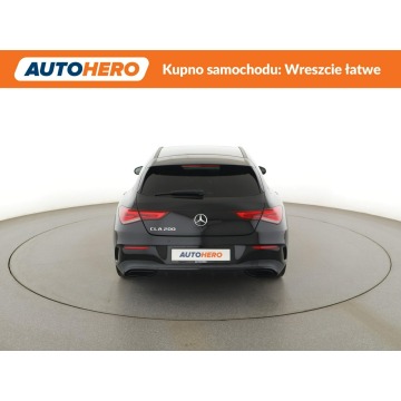 Mercedes - Benz CLA-klasa  Kombi 2021,  1.3 benzyna, automat - Na sprzedaż za 88 200 zł - Warszawa - zdjęcie 6