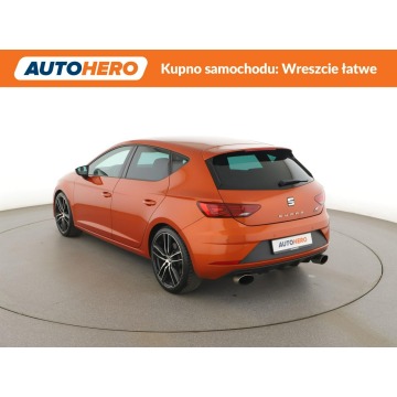 Seat Leon  Hatchback 2018,  2.0 benzyna, automat - Na sprzedaż za 77 200 zł - Warszawa - zdjęcie 4