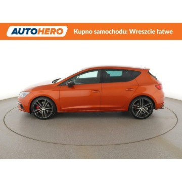 Seat Leon  Hatchback 2018,  2.0 benzyna, automat - Na sprzedaż za 77 200 zł - Warszawa - zdjęcie 2