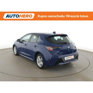 Toyota Corolla  Sedan/Limuzyna 2019,  1.8 hybryda, automat - Na sprzedaż za 66 000 zł - Warszawa - zdjęcie 4