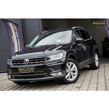 Volkswagen Tiguan  SUV 2017,  2.0 benzyna, automat - Na sprzedaż za 64 900 zł - Dębogórze - zdjęcie 3
