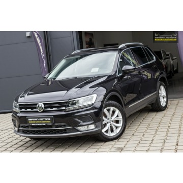 Volkswagen Tiguan  SUV 2017,  2.0 benzyna, automat - Na sprzedaż za 64 900 zł - Dębogórze - zdjęcie 4
