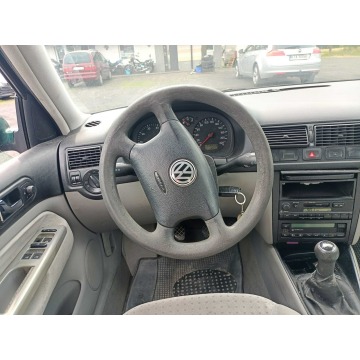 Volkswagen Golf  Hatchback 1999,  1.4 benzyna - Na sprzedaż za 1 950,00 zł - Tarnów - zdjęcie 7