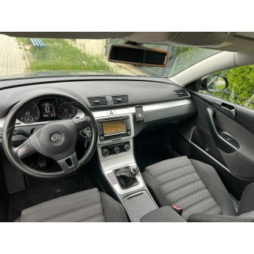 Volkswagen Passat  Kombi 2010,  2.0 diesel - Na sprzedaż za 14 800 zł - Wejherowo - zdjęcie 10