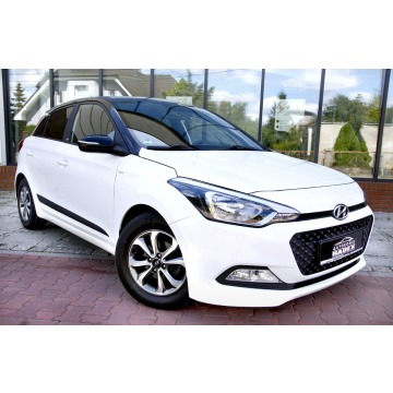 Hyundai i20  Hatchback 2018,  1.2 benzyna - Na sprzedaż za 38 999 zł - Świebodzin - zdjęcie 2