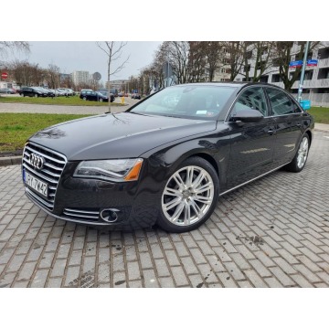 Audi A8  Sedan/Limuzyna 2014,  4.0 benzyna, automat - Na sprzedaż za 109 999 zł - Warszawa - zdjęcie 3