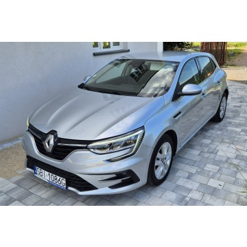 Renault Megane  Hatchback 2021,  1.5 diesel - Na sprzedaż za 48 800 zł - Świętoszówka - zdjęcie 3