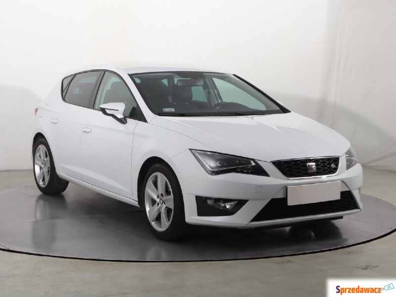 Seat Leon  Hatchback 2014,  1.4 benzyna - Na sprzedaż za 47 999 zł - Katowice