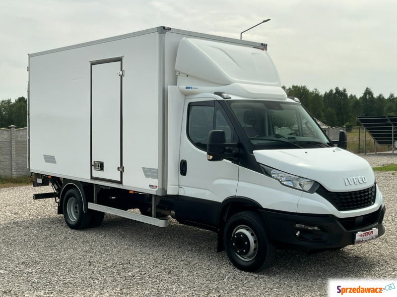 Iveco Daily 2021,  3.0 diesel - Na sprzedaż za 149 900 zł - Daleszyce
