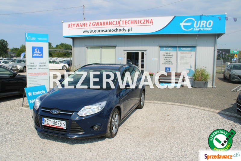Ford Focus  Kombi 2013,  1.0 benzyna - Na sprzedaż za 13 500 zł - Warszawa
