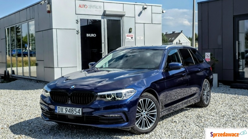 BMW Seria 5  Kombi 2020,  2.0 diesel, automat - Na sprzedaż za 89 900 zł - Wrocław