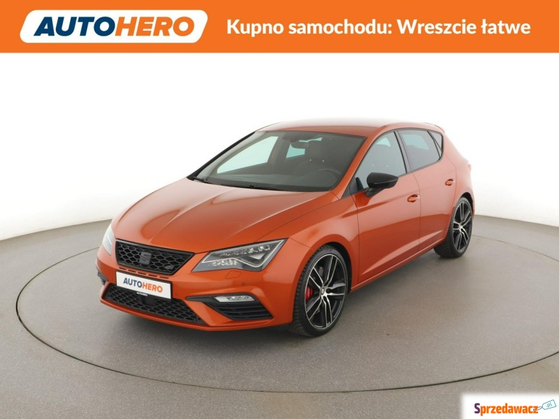 Seat Leon  Hatchback 2018,  2.0 benzyna, automat - Na sprzedaż za 77 200 zł - Warszawa