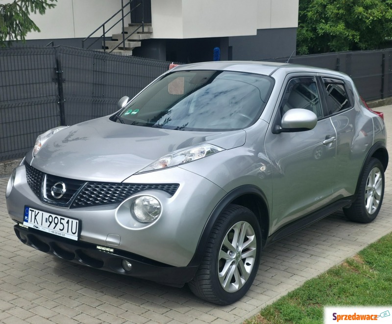 Nissan Juke  SUV 2011,  1.6 benzyna - Na sprzedaż za 25 900 zł - Piekoszów