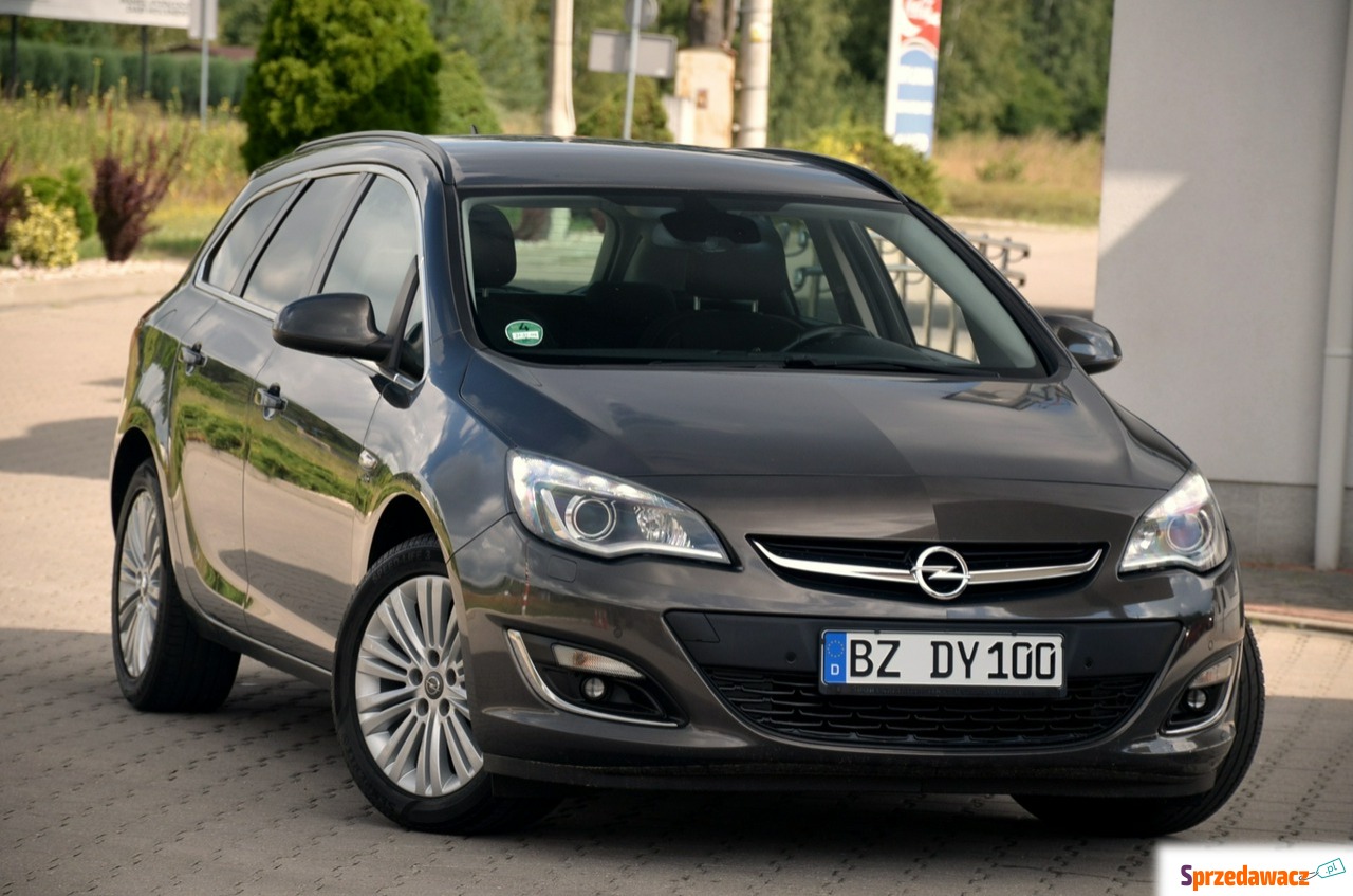 Opel Astra 2013