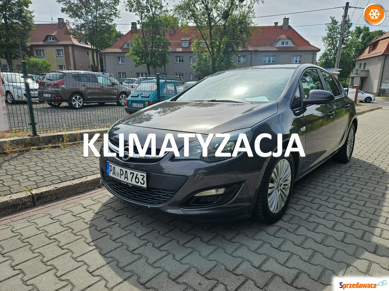 Opel Astra 2013
