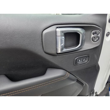 Jeep Wrangler  Terenowy 2023,  2.0 hybryda, automat - Na sprzedaż za 159 900 zł - Warszawa - zdjęcie 7