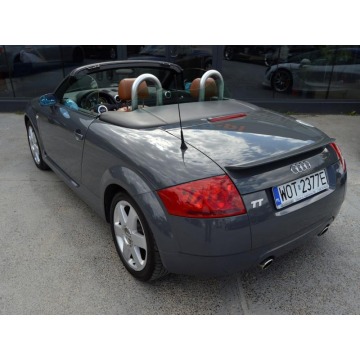Audi TT  Kabriolet 2000,  1.8 benzyna - Na sprzedaż za 59 900 zł - Warszawa - zdjęcie 6