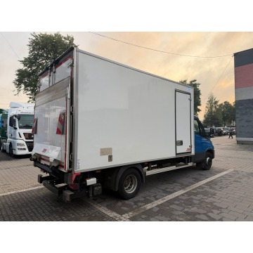 Iveco Daily 2021,  3.0 diesel, automat - Na sprzedaż za 164 000 zł - Kozerki - zdjęcie 3
