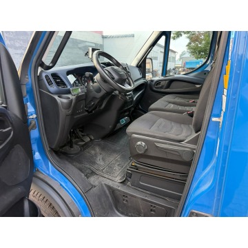 Iveco Daily 2021,  3.0 diesel, automat - Na sprzedaż za 164 000 zł - Kozerki - zdjęcie 4