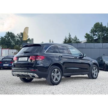 Mercedes - Benz   SUV 2021,  2.0 benzyna, automat - Na sprzedaż za 129 900 zł - Michałowice-Wieś - zdjęcie 4