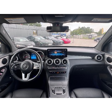 Mercedes - Benz   SUV 2021,  2.0 benzyna, automat - Na sprzedaż za 129 900 zł - Michałowice-Wieś - zdjęcie 12