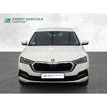 Skoda Octavia  Hatchback 2021,  2.0 diesel, automat - Na sprzedaż za 66 900 zł - Warszawa - zdjęcie 2