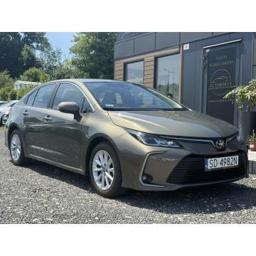 Toyota Corolla  Sedan/Limuzyna 2021,  1.5 benzyna - Na sprzedaż za 55 000 zł - Będzin - zdjęcie 2