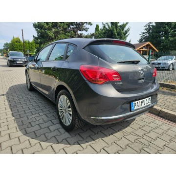 Opel Astra  Hatchback 2013,  1.6 benzyna - Na sprzedaż za 22 900 zł - Ruda Śląska - zdjęcie 6