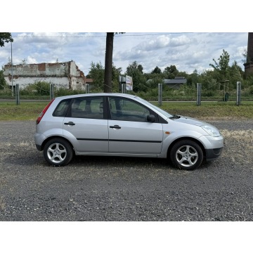 Ford Fiesta  Hatchback 2004,  1.4 benzyna - Na sprzedaż za 4 199,00 zł - Mirsk - zdjęcie 2